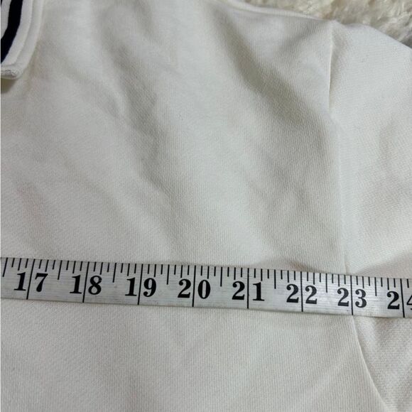 Nautica white sweater with Dark Blue Accents - Picture 3 of 10